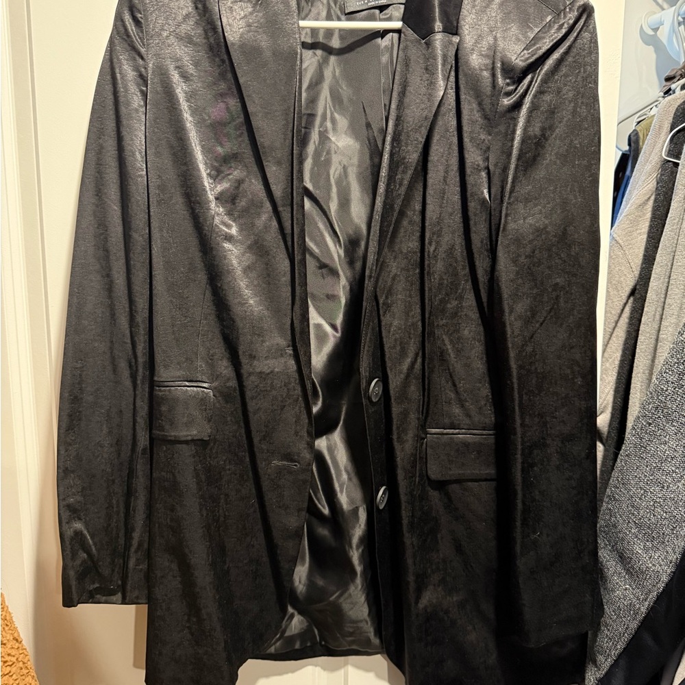 Stradivarius black satin blazer